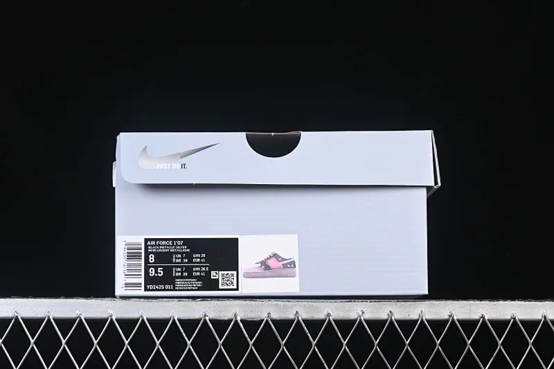 All categories Nk Air Force 1 Air Force series Nk Air Force 1 Low Air Force low top Nike Air Force 1'07 Low "Pink Electric Spider Shadow" Hand-painted graffiti Pink Electric Spider Shadow Air Force 1 low-top casual sneakers YD2425-011